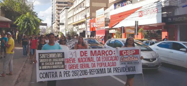 Educação adota operação tartaruga a partir de segunda