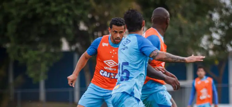 Mulheres e crianças não pagam para ver Cruzeiro em jogo hoje
