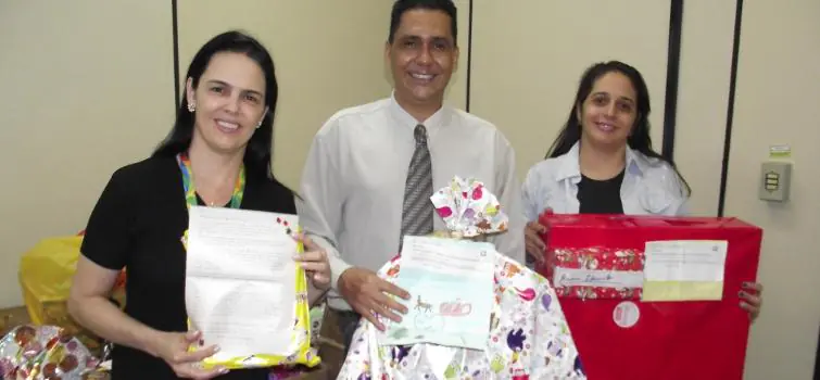 Papai Noel dos Correios esgota cartinhas
