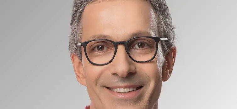 Zema assume Estado com déficit financeiro