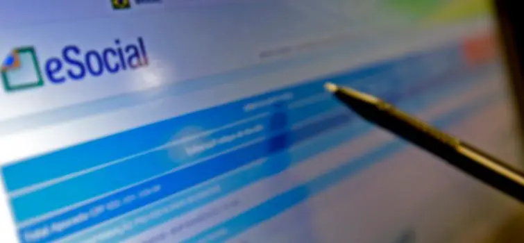 Primeira fase do e-Social para pequenos negócios começa amanhã