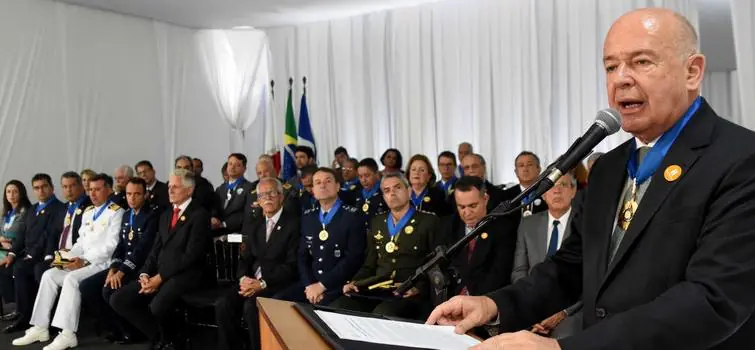 Governo de Minas propõe redução de medalhas