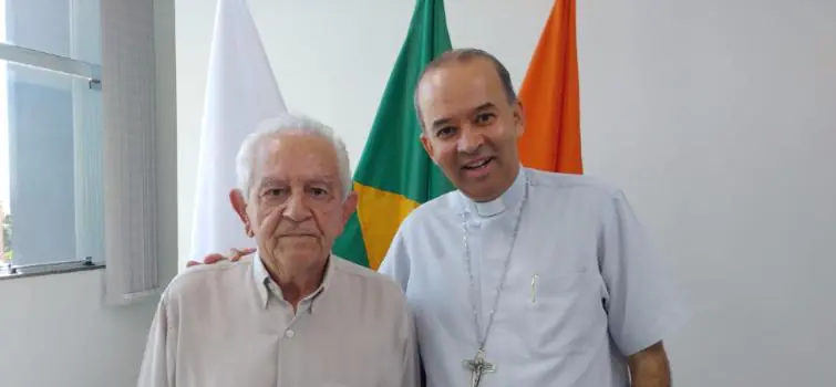 Prefeito de Divinópolis recebe visita de bispo diocesano