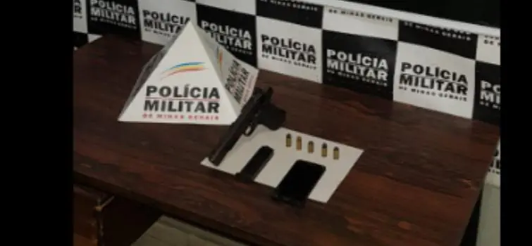 Jovem é preso por porte ilegal de arma de fogo e munições em Divinópolis