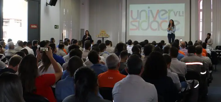Universidade VLI chega à oficina de trens em Divinópolis