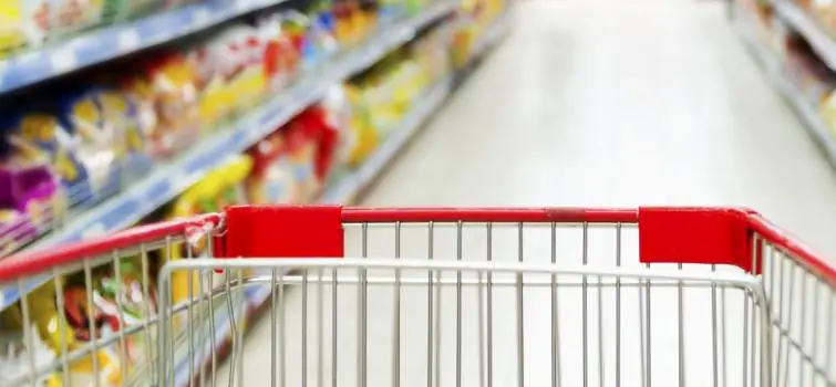 Vendas dos supermercados variam 0,14% em maio