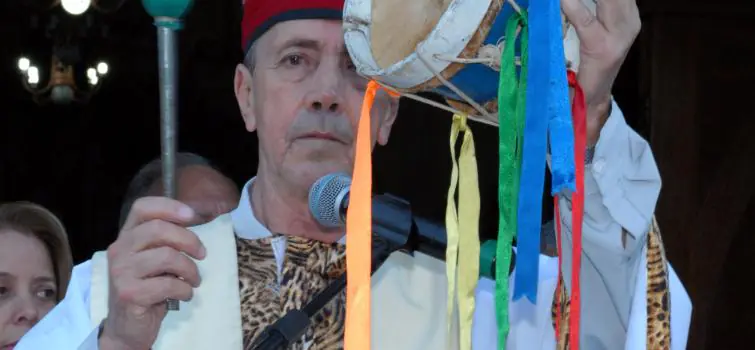 Medalha Frei Leonardo homenageia personalidades do reinado em Divinópolis