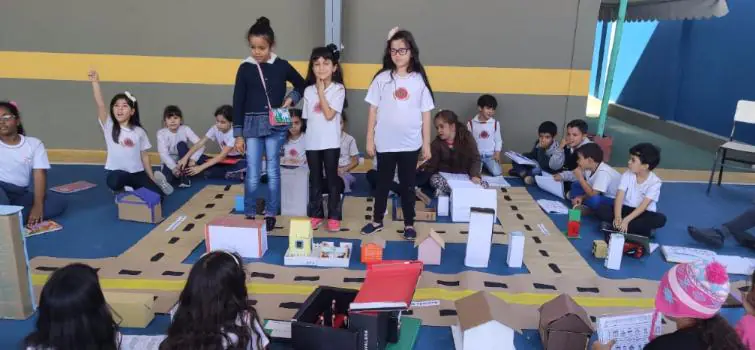 Escola em Divinópolis desenvolve projeto que auxilia na aprendizagem de matemática