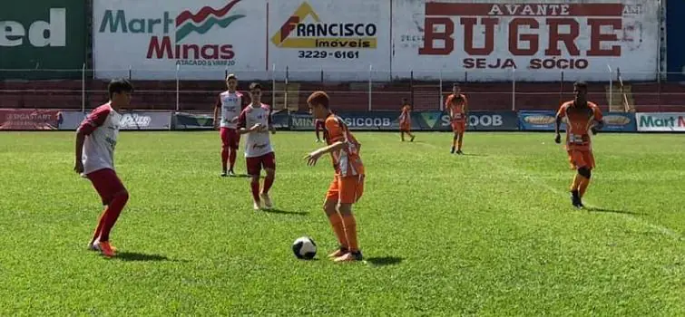 Guarani enfrenta o América de Teófilo Otoni pelo Mineiro de base