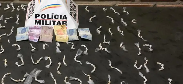 Mais de 380 pedras de crack são apreendidas com suspeito de 13 anos em Pompéu