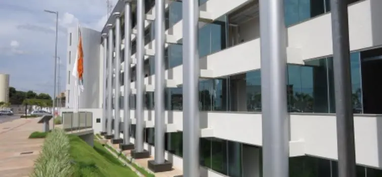 Prefeitura suspende eleições para diretor de escolas