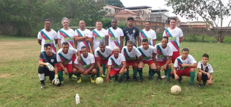 Veterano tem rodada com 9 gols