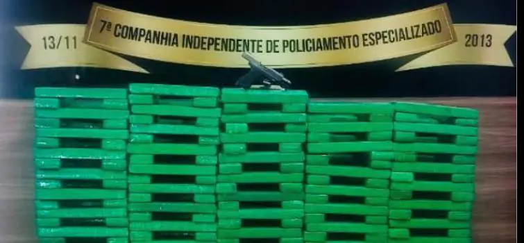 PM apreende muita droga em duas ocorrências no mesmo dia