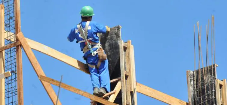 Construção civil confiante há seis meses