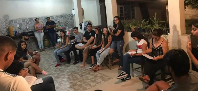 Jovens se mobilizam para ações solidárias na cidade