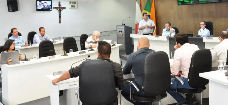 Câmara Municipal aprova 3 projetos de lei na última reunião de 2019