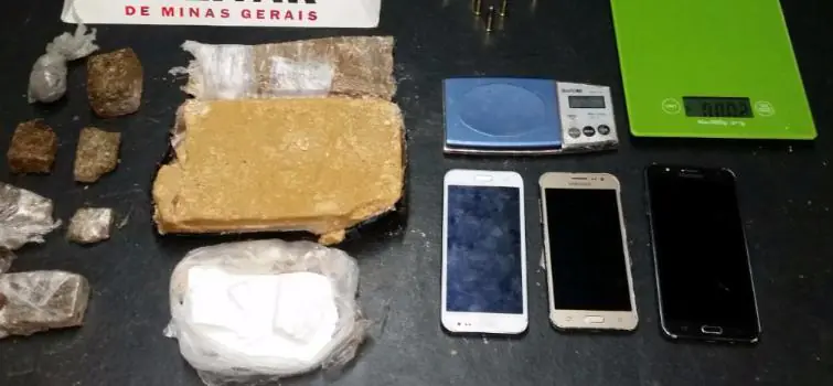 Operação apreende cerca de 23 mil em drogas