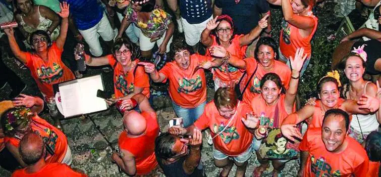 Bloco Uirapirô concentra mas não sai