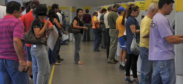 Bancos fecham na segunda e terça-feira de carnaval