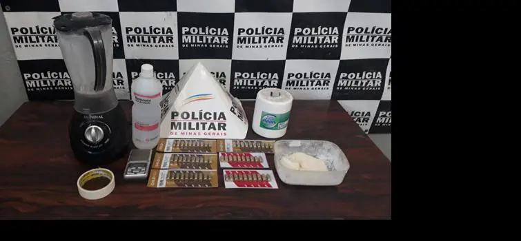 PM desmonta laboratório para refino de drogas em Divinópolis