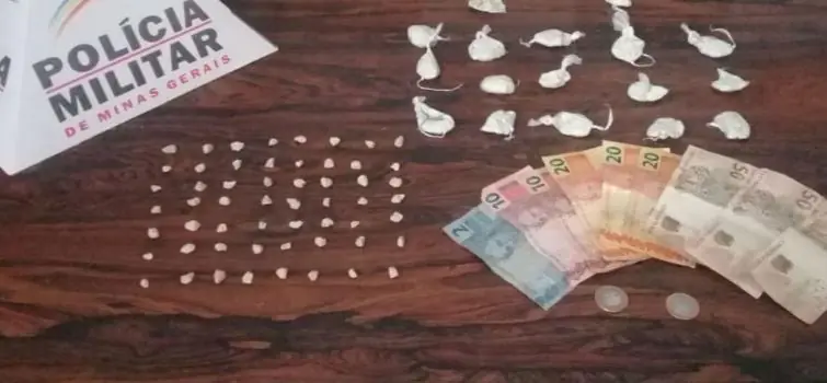 Menor é apreendido por tráfico em Divinópolis