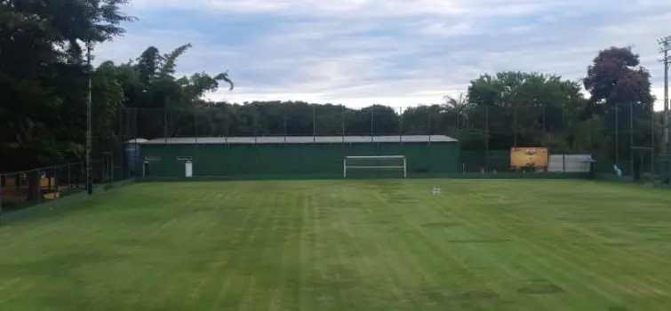 Divinópolis Clube tem a presença de centenas de sócios no futebol