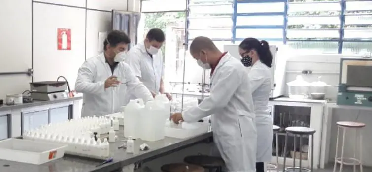 Professores e estudantes da Uemg Divinópolis se mobilizam em campanhas no período de distanciamento social