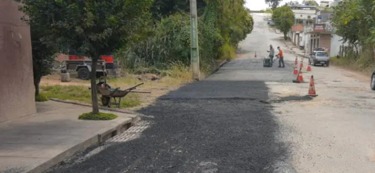 Operação tapa-buracos intensificada chega ao bairro Jardinópolis