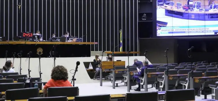 Câmara aprova PL que prorroga auxílio para o trabalhador cultural