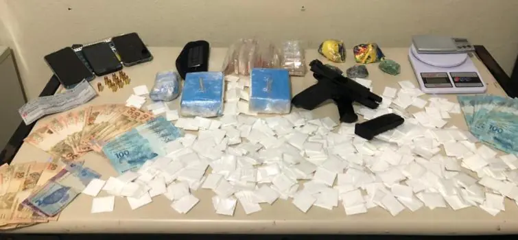 Polícia Civil prende suspeitos por tráfico e apreende drogas em Nova Serrana