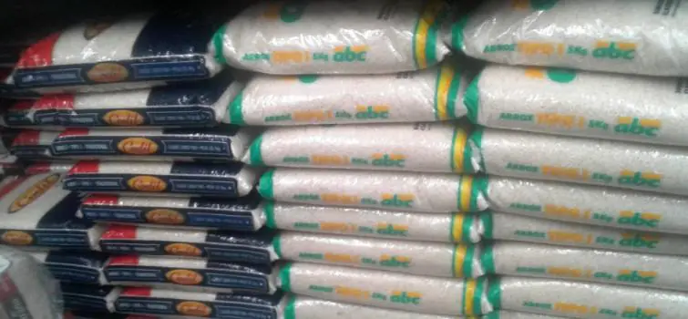 Preço do arroz sobe mais de R$ 10 em cerca de um mês