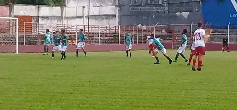 Infantil do Guarani goleia e garante classificação no Imef