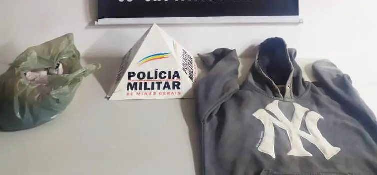 Jovem de 20 anos é preso após roubar motocicleta em Nova Serrana
