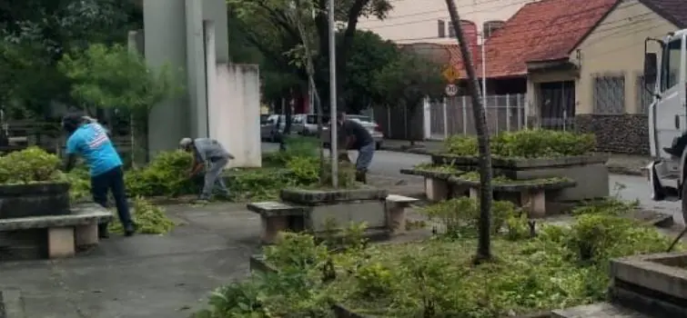 Prefeitura de Divinópolis executa 141 serviços de limpeza urbana em fevereiro