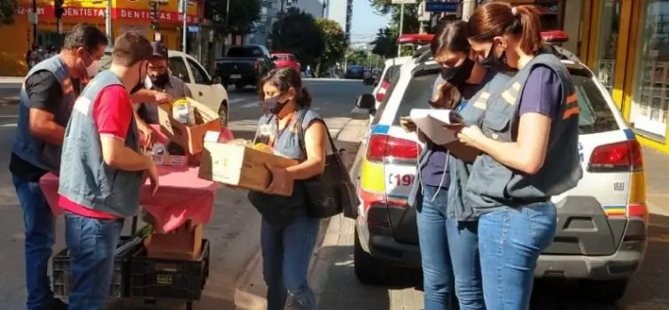 Fiscais de Posturas intensificam fiscalização de ambulantes nas vias públicas