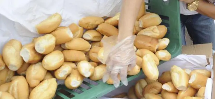 Preço do pão francês deverá ser fixado próximo ao balcão de venda