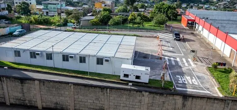 Aguardando por transferência, idosa com covid sofre na UPA