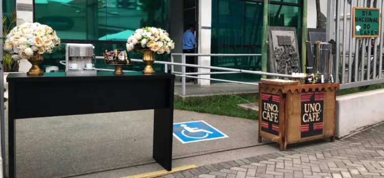 Câmara faz ação em comemoração ao Dia Nacional do Café