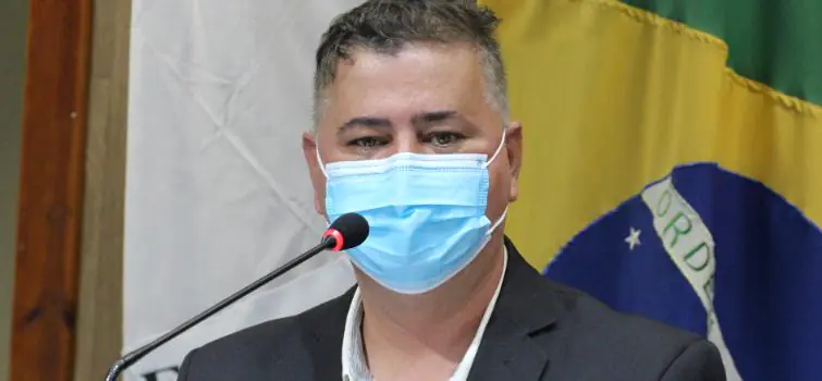 Presidente da Comissão de Saúde protocola projeto para oferecer o transporte para pacientes do SUS