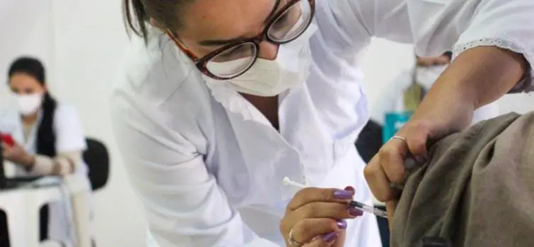 Faltam sete dias para encerramento da vacinação da influenza