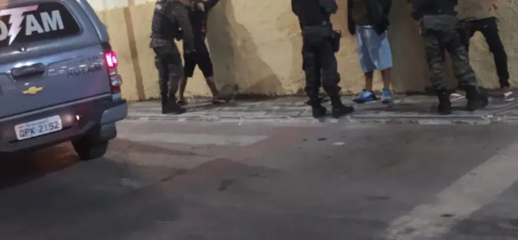 Quatro suspeitos de tráfico são apreendidos pela PM em Nova Serrana e Pitangui