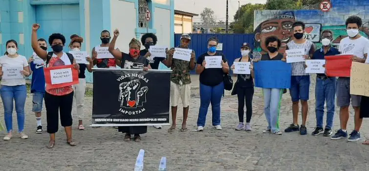 Veja fotos e vídeos da manifestação pela morte de Edson Carlos Ribeiro