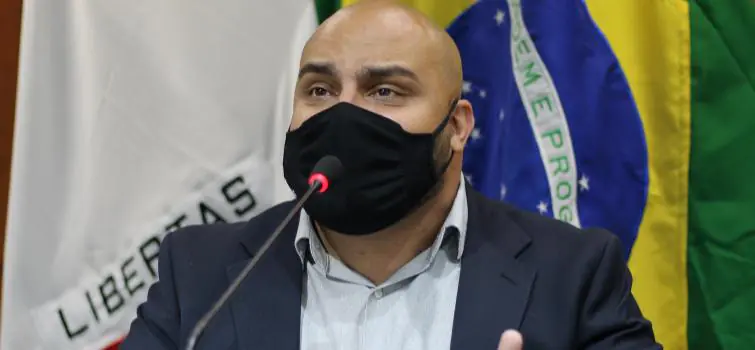 Vereador propõe uso obrigatório do detector de metais durante a revista de eventos