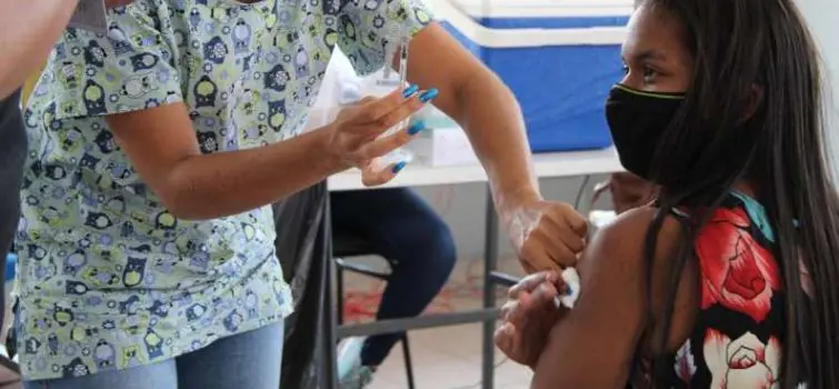 Cadastro reaberto para vacinação de 12 anos ou mais