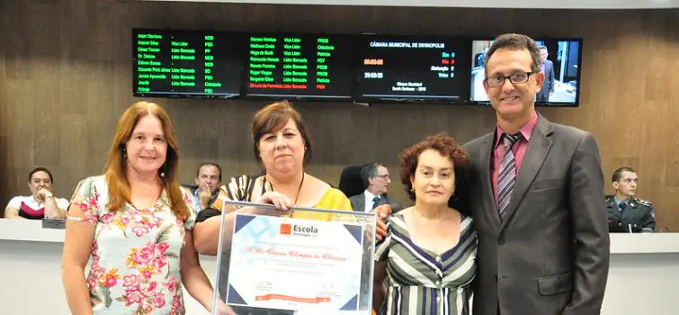 "Escolas Destaques" serão homenageadas na Câmara