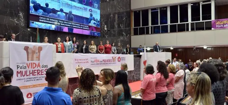Mulheres pedem maior representatividade na ALMG