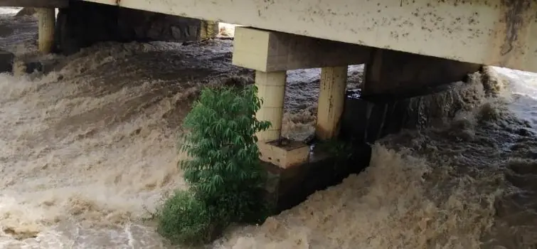 Itapecerica pode chegar a 150cm de cheias até terça, informa Defesa Civil