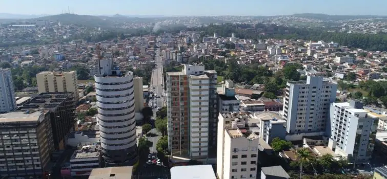 Prefeito explica reajuste do IPTU