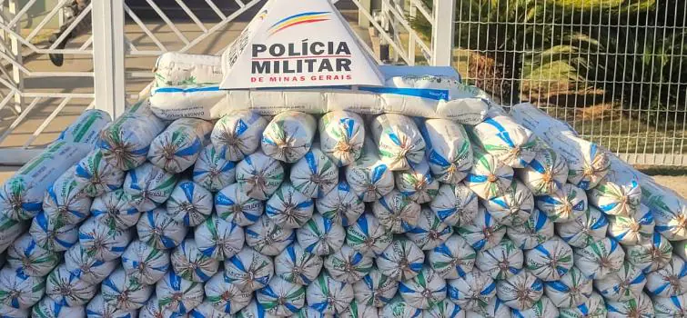 PM apreende quase 300 quilos de explosivos