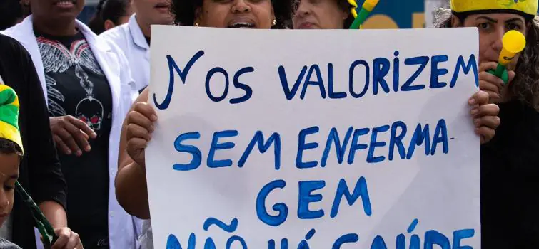 Enfermagem pode entrar em greve nos próximos dias